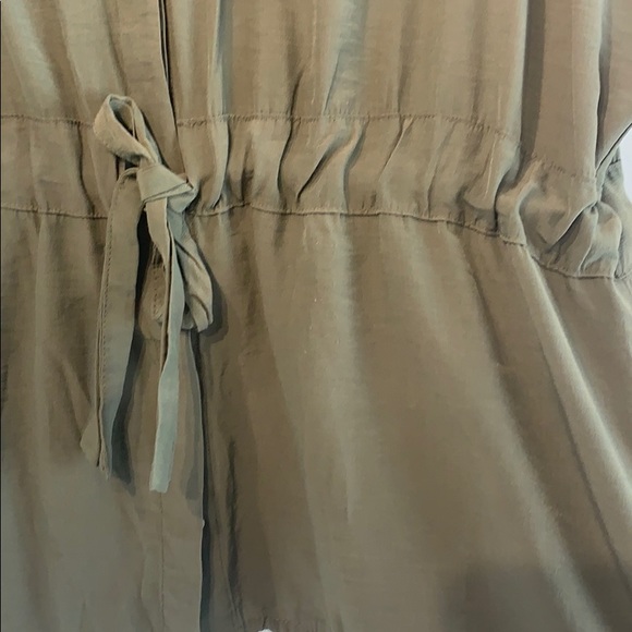 Green Button Up Blouse with waist cinch tie - Picture 7 of 9